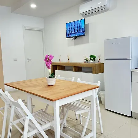 Apartament Cmcasevacanze *